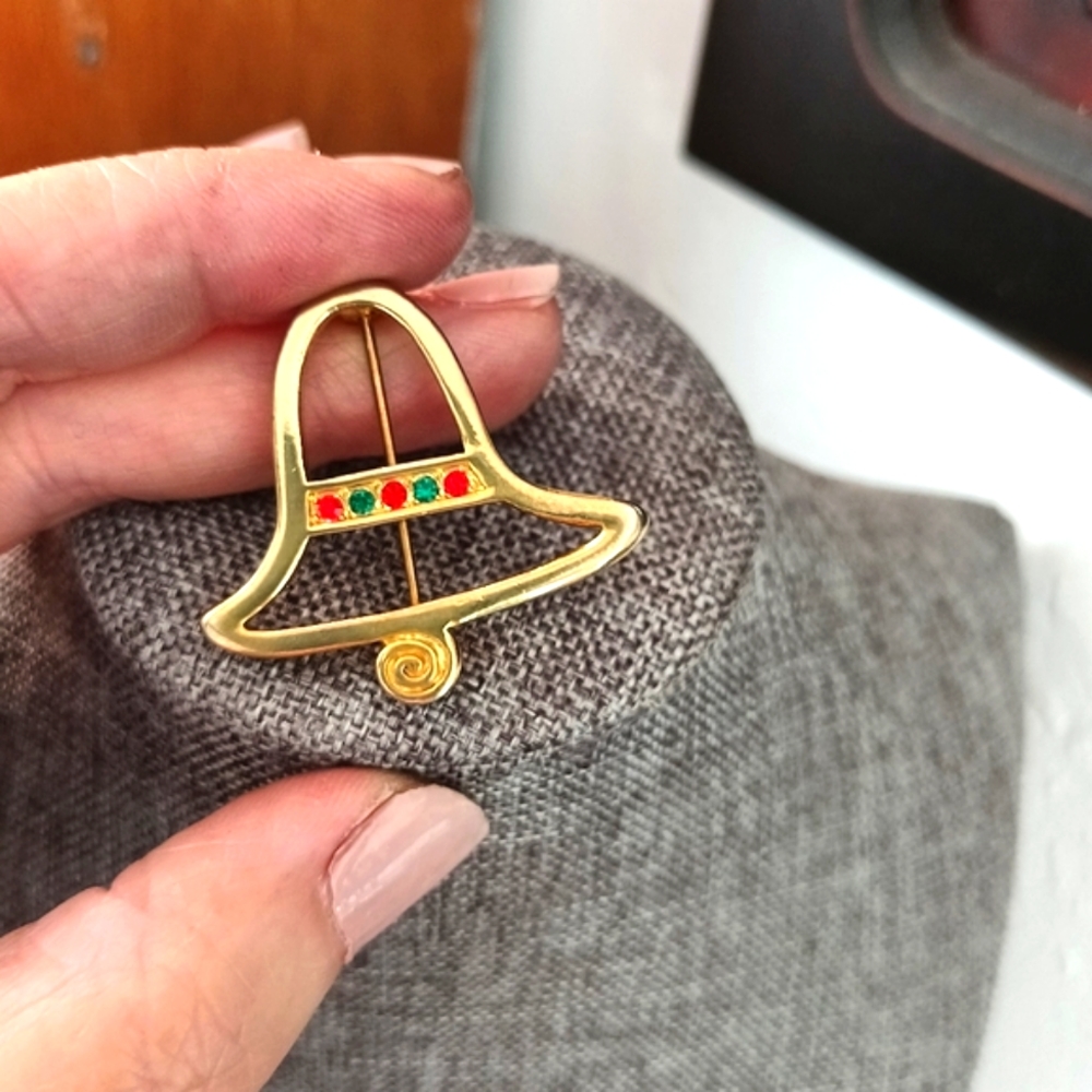 Vintage Christmas Bell brooch pin